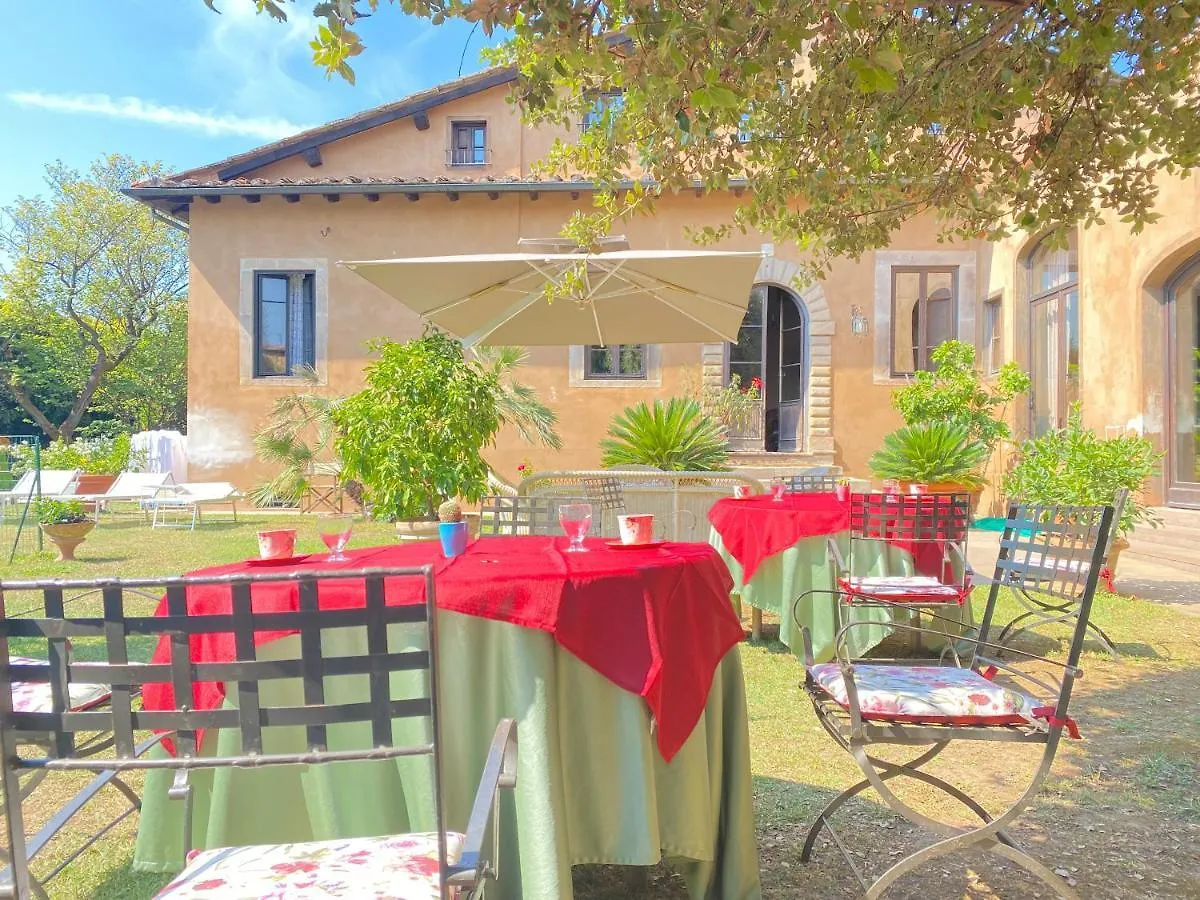 Casabiancalana Boutique Bed & Breakfast Lucca 2*,
